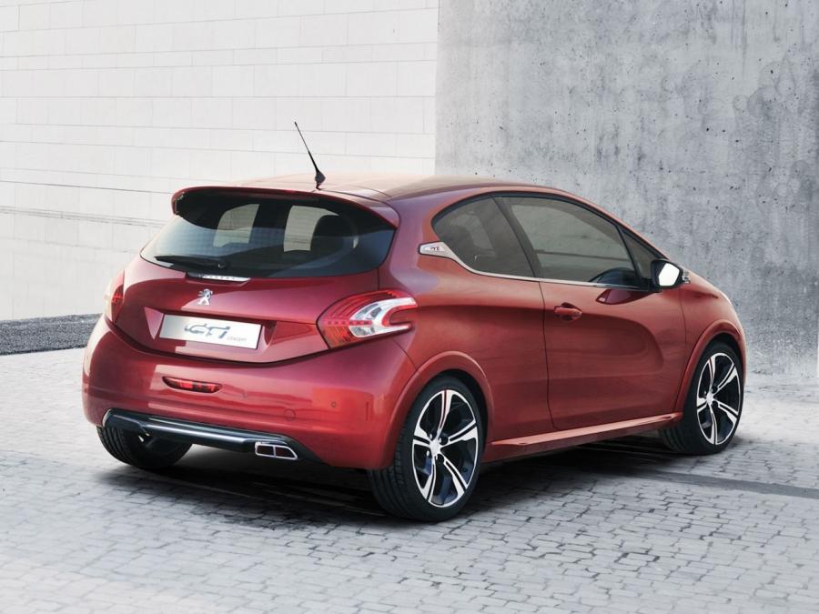  Peugeot 208 GTi Concept 2012 года  (фото 22 из 26)